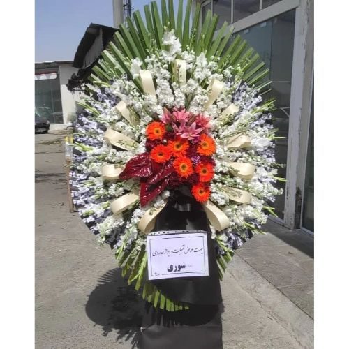 تاج گل برای تالار و رستوران زندیه تهران