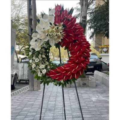 تاج گل برای باغ تالار کاج وردآورد
