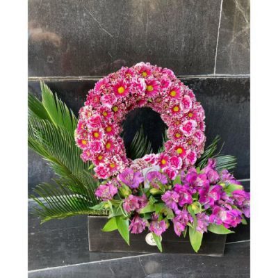 تاج گل برای تالار پذیرایی باشگاه نیاوران دربند