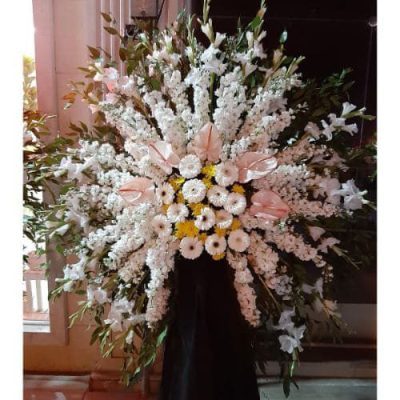 تاج گل برای مسجد مجید لشگر شرقی