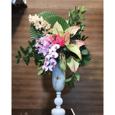 تاج گل برای سالن همایش سرو پردیسان