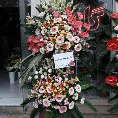 تاج گل برای مسجد مالک اشتر شارق