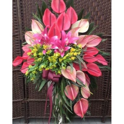 تاج گل برای سالن تالار معلم ونک