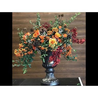 تاج گل برای سالن همایش حافظیه