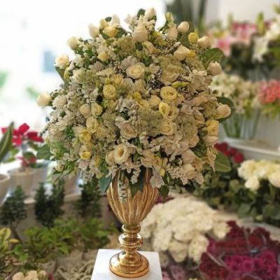 تاج گل برای تالار پذیرایی ساغر بلوار ابوذر آهنگ