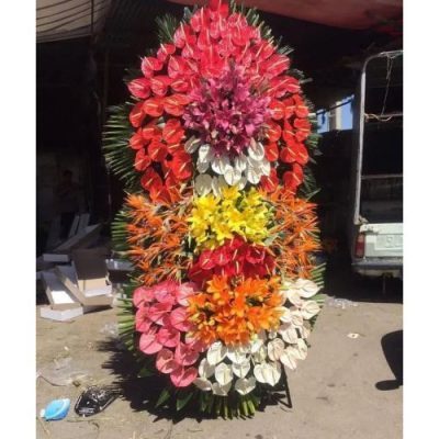 تاج گل برای کاخ تالار آرامیس سرآسیاب مهرآباد