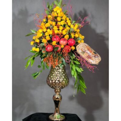 تاج گل برای مرکز همایش طهران پونک