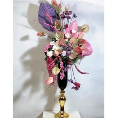 تاج گل برای مرکز نمایشگاهی ایران مال شهید باقری
