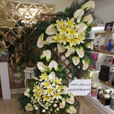 تاج گل برای امامزاده شعیب بهاران