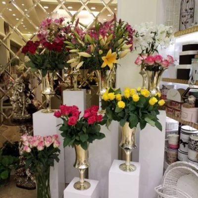 تاج گل برای تالار پذیرایی آریا شاهین مخبری