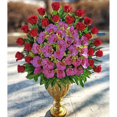 گل برای تالار امام علی دانشگاه شهید بهشتی اوین