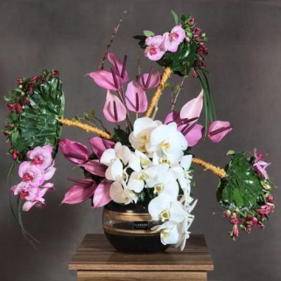 تاج گل برای سالن کنفرانس شهید داستانی بیمارستان شریعتی آل احمد