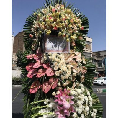 تاج گل برای سالن شهید تهرانی مقدم دانشگاه رجایی لویزان