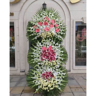 تاج گل برای مسجد امام حسین راه آهن