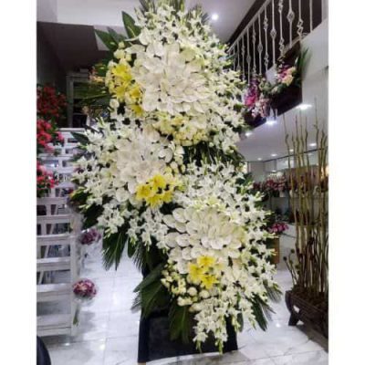 تاج گل برای مسجد جامع ولیعصر کاشانک