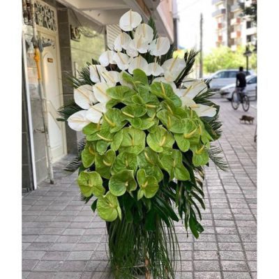 تاج گل برای سالن اجتماعات مدیریت