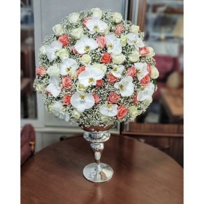 تاج گل برای تالار پذیرایی باشگاه اکباتان