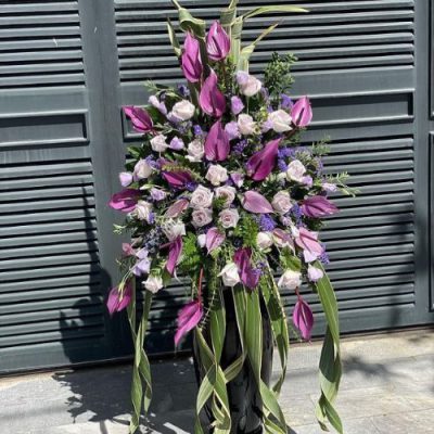 تاج گل برای مرکز پژوهش شهرک مخابرات