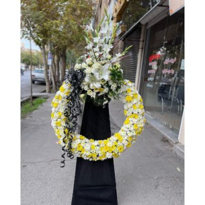 تاج گل برای مسجد الزهرا قیام