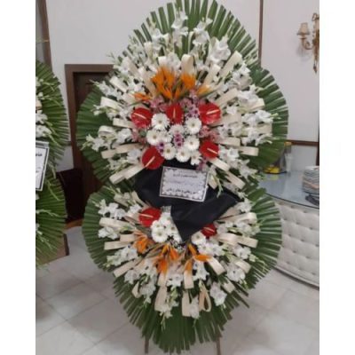 تاج گل برای مسجد چهارده معصوم گلستان