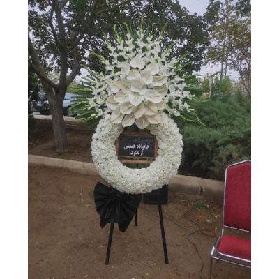 تاج گل برای مسجد شهید اسدی