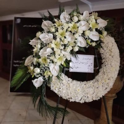 تاج گل برای مسجد شیشه شیخ هادی