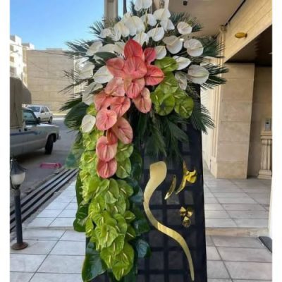 تاج گل برای مسجد امام حسن عسگری نیاوران