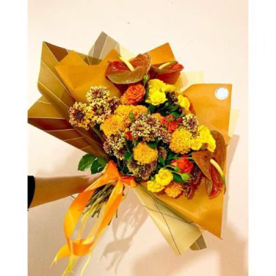 دسته گل برای کلینیک تخصصی طب سنتی نورا پاسداران ضرابخانه