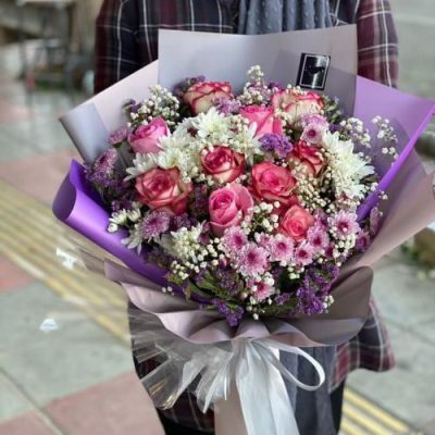 دسته گل برای کلینیک پزشکی نچرال صد دستگاه