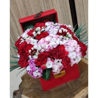 دسته گل برای آزمایشگاه نیلو آرژانتین ساعی