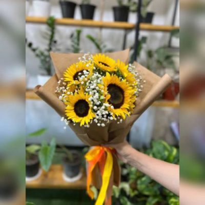 دسته گل برای کلینیک دندان پزشکی مدرن هفت حوض