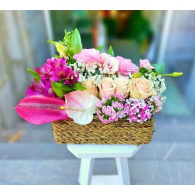 دسته گل برای درمانگاه دریاچه