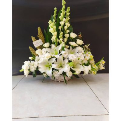 دسته گل برای مرکز خرید روشا نیاوران