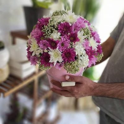 دسته گل برای آزمایشگاه قلهک زرگنده