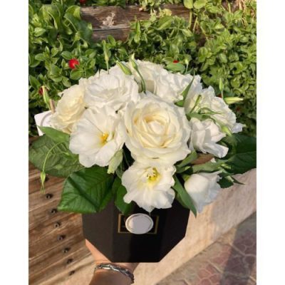 دسته گل برای کلینیک پوست دکتر دولتی ونک