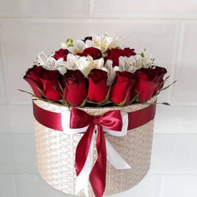 دسته گل برای کلینیک ندا چیذر