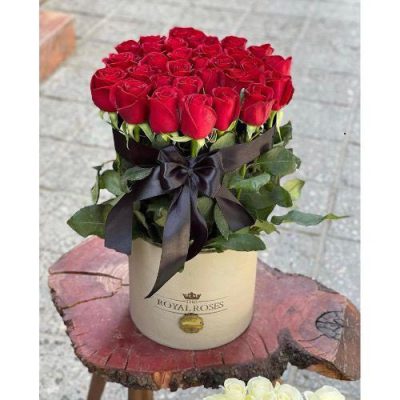 دسته گل برای آزمایشگاه پاتوبیولوژی شفق نازی آباد