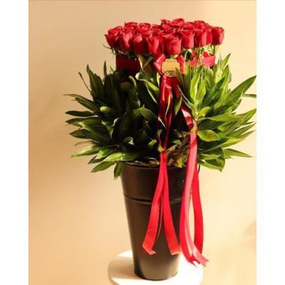 دسته گل برای آزمایشگاه مرکزی پرند فاز دو پرند