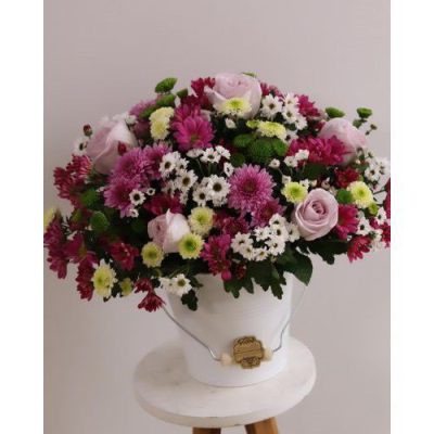 دسته گل برای آزمایشگاه پاتوبیولوژی افاق صادقیه