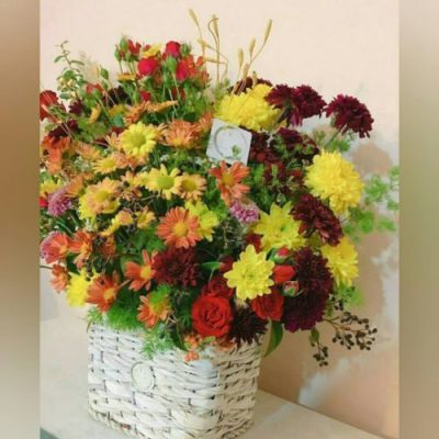 دسته گل برای آزمایشگاه ویروس شناسی کیوان عباس آباد اندیشه