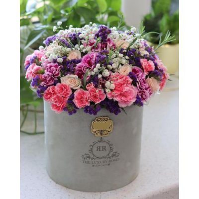 دسته گل برای مرکز خرید مدرن الهیه