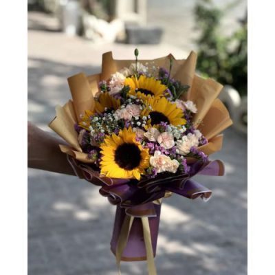 دسته گل برای بیمارستان حسین آباد دیلمان
