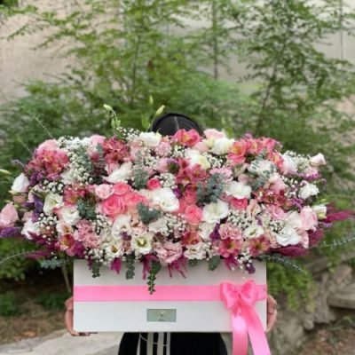دسته گل برای کلینیک روانشناسی مستانه نیاوران