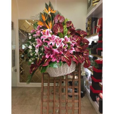 دسته گل برای مرکز خرید مهتاب شهرک محلاتی