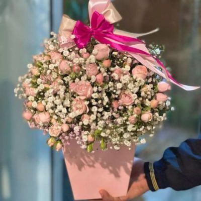دسته گل برای کلینیک ماهان فاطمی