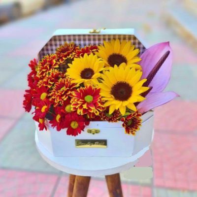 دسته گل برای درمانگاه شبانه روزی شهید نبوی علایین
