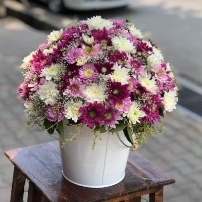 دسته گل برای مرکز خرید بلوط ولنجک