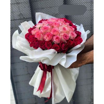 دسته گل برای درمانگاه حکمت کن