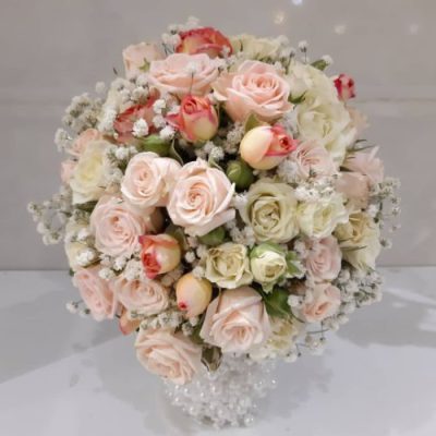 دسته گل برای کلینیک لیزر و زیبایی لیلیا دهقان کوکاکولا