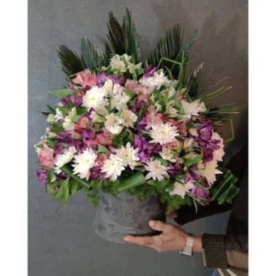 دسته گل برای اداره کل نوسازی مدارس ونک